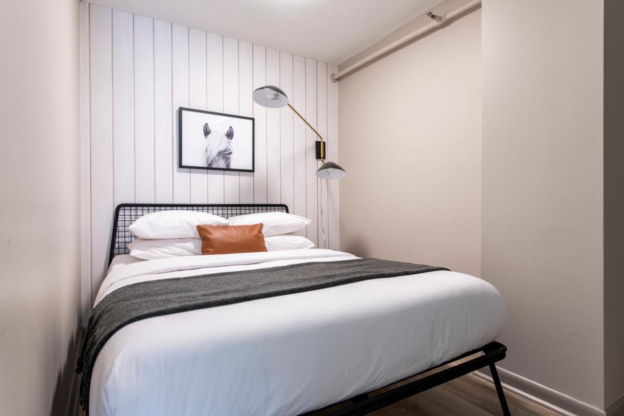 Abode Downtown - 4th St Live Aparthotel Louisville