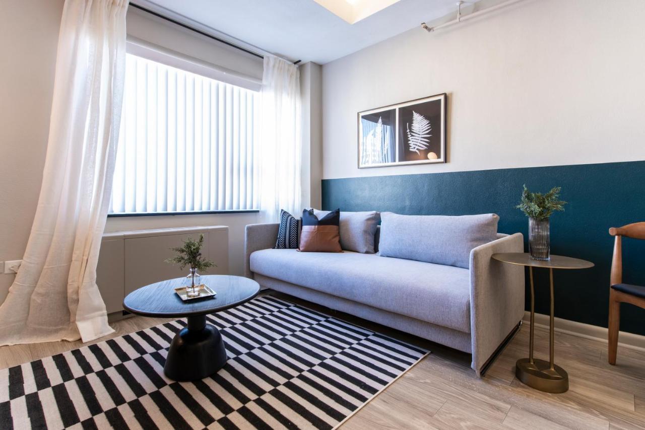 Aparthotel Abode Downtown - 4th St Live *