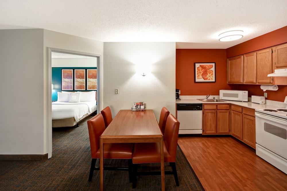 Hotel Airport