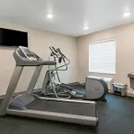 Extended Stay America Select Suites - Louisville - Airport