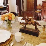 Louisville Bourbon Inn