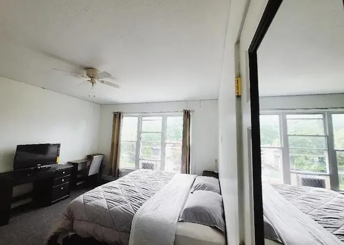 Private Room Near To Downtown Churchill Downs Uofl Airport &Kentucky Expo Center
