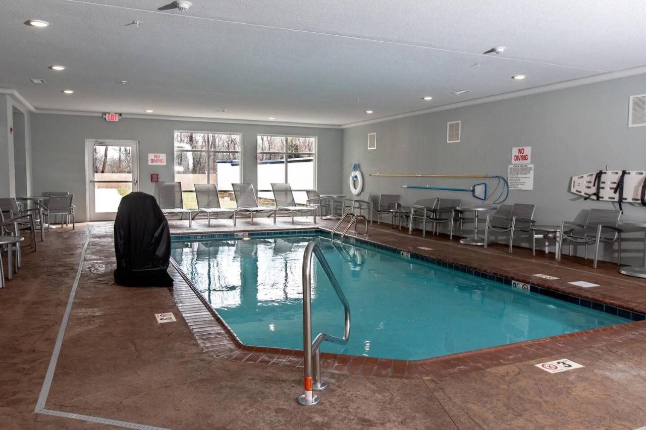 Towneplace By Marriott Airport Hotel 3*