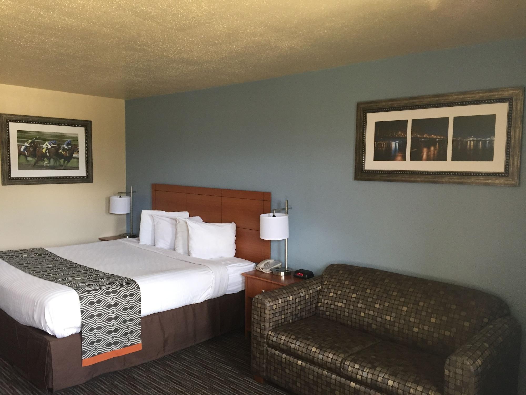 Hotel Ramada By Wyndham North 3*