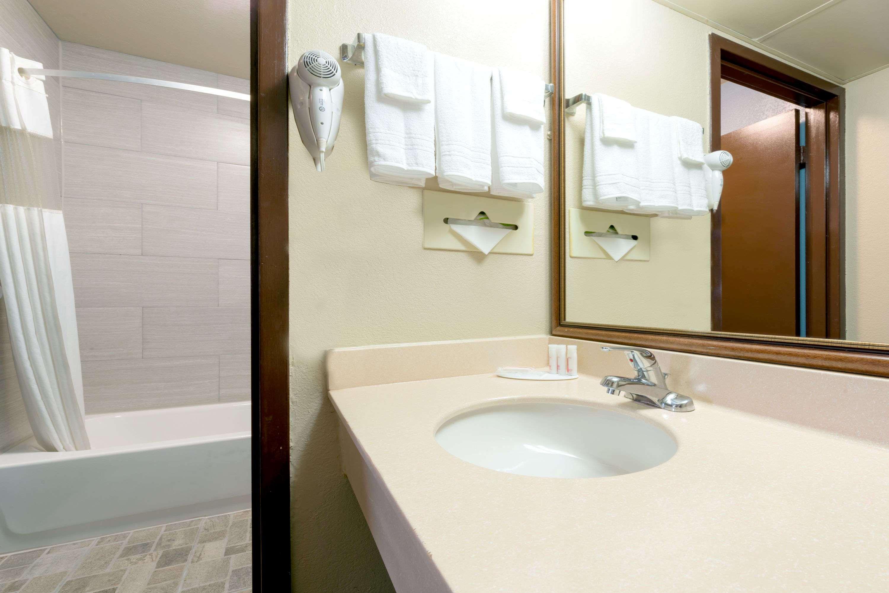 Ramada By Wyndham North