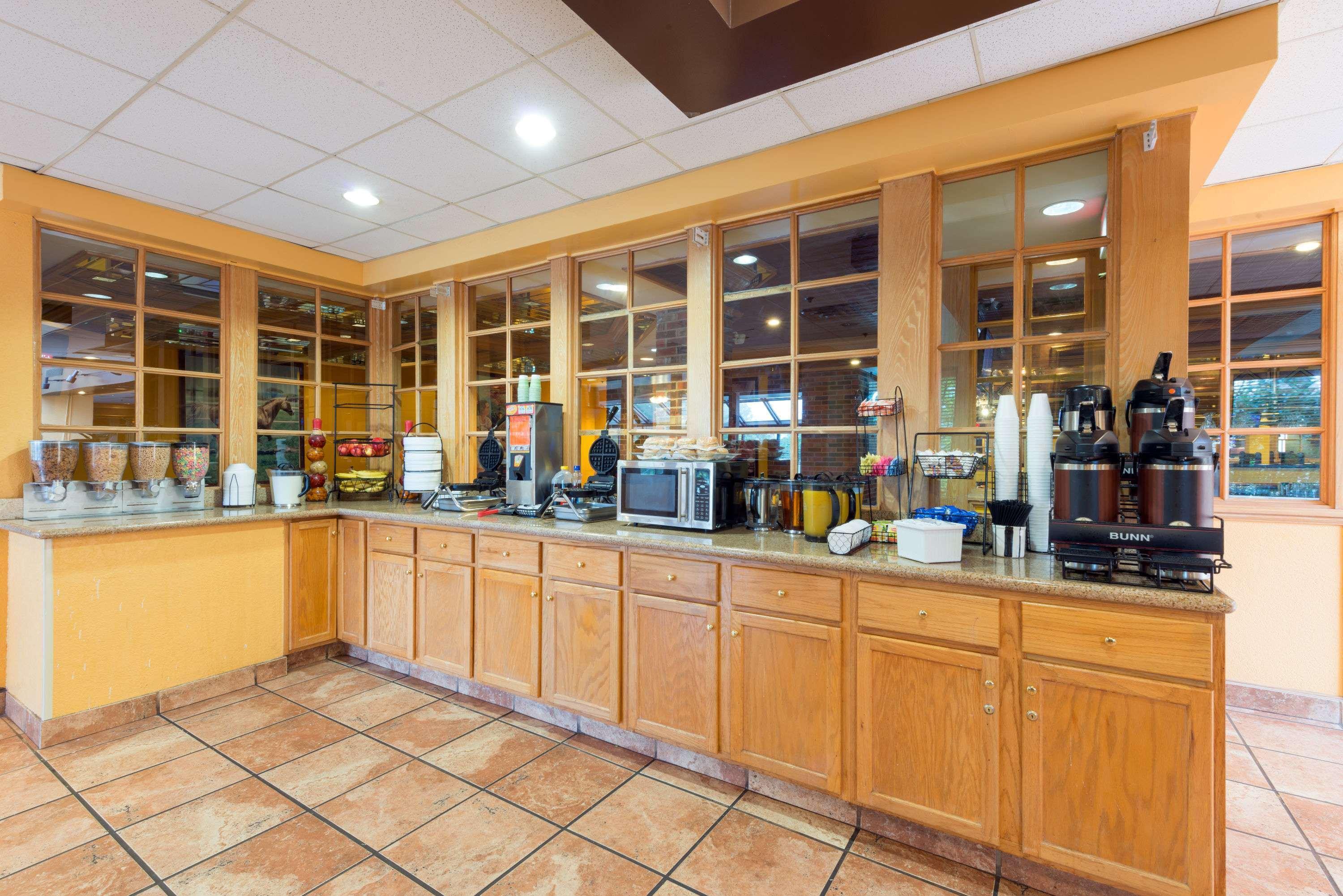 Ramada By Wyndham North 3*