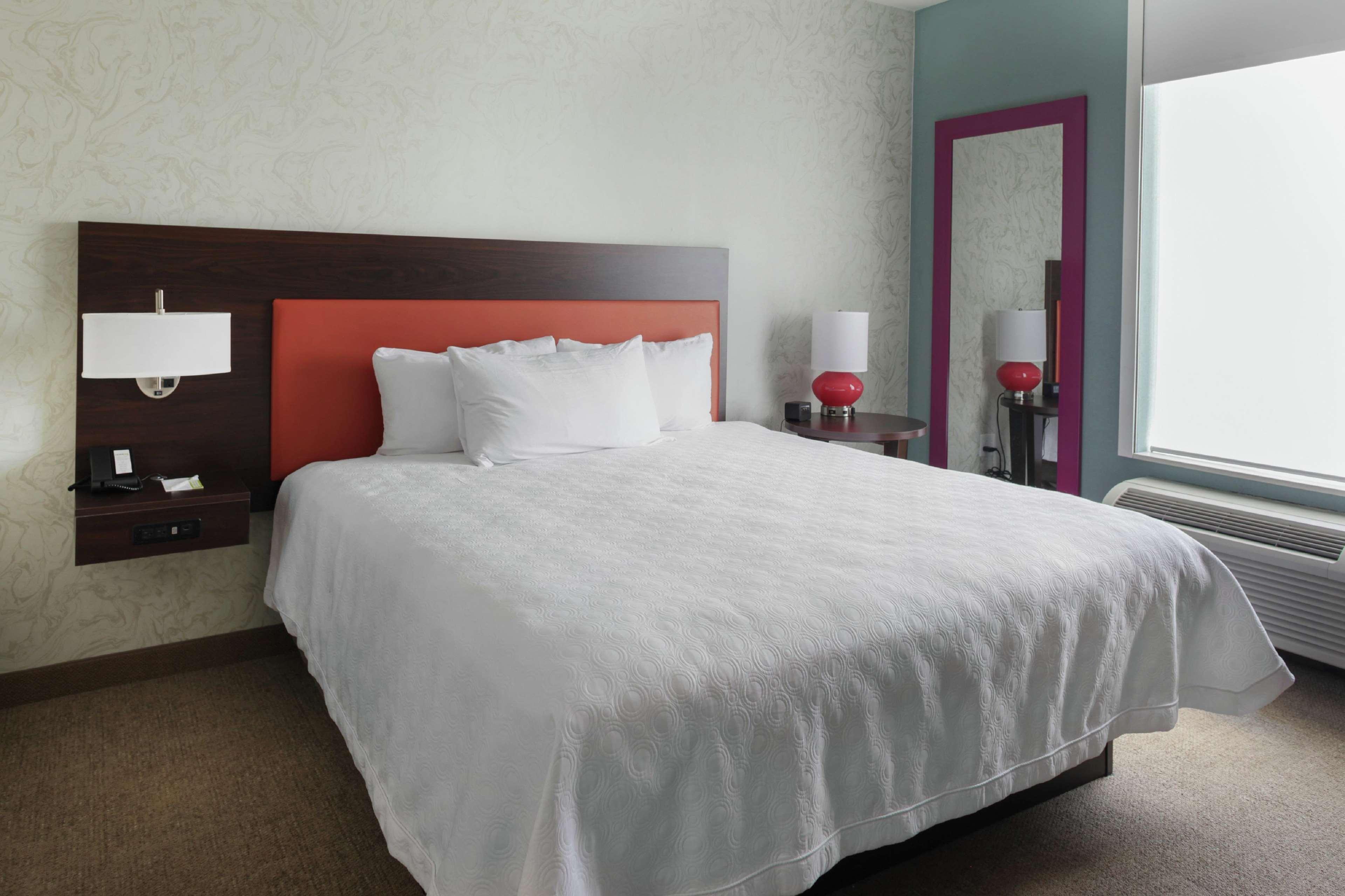 Home2 By Hilton Airport Expo Center Hotel 3*