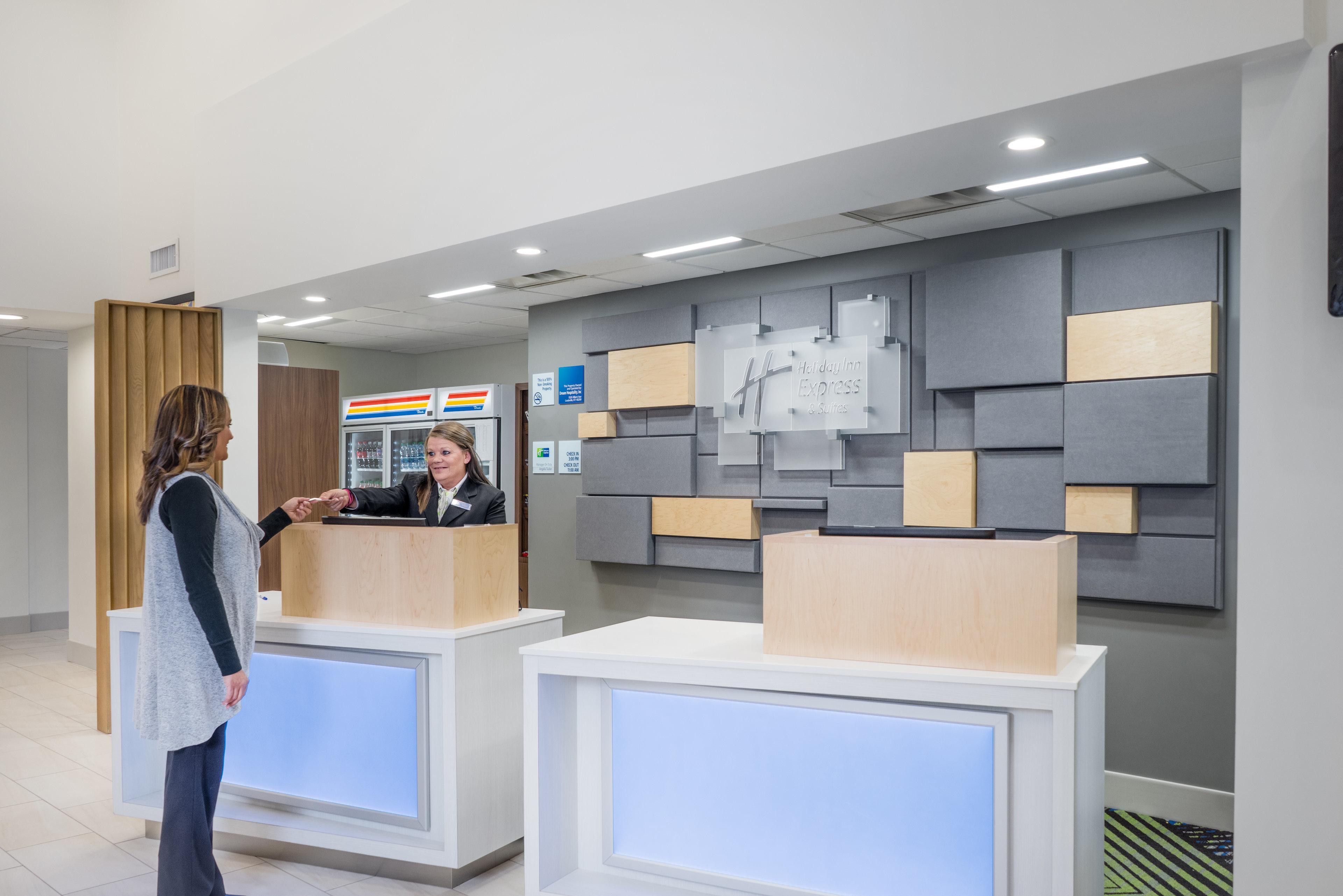 Holiday Express & East By Ihg