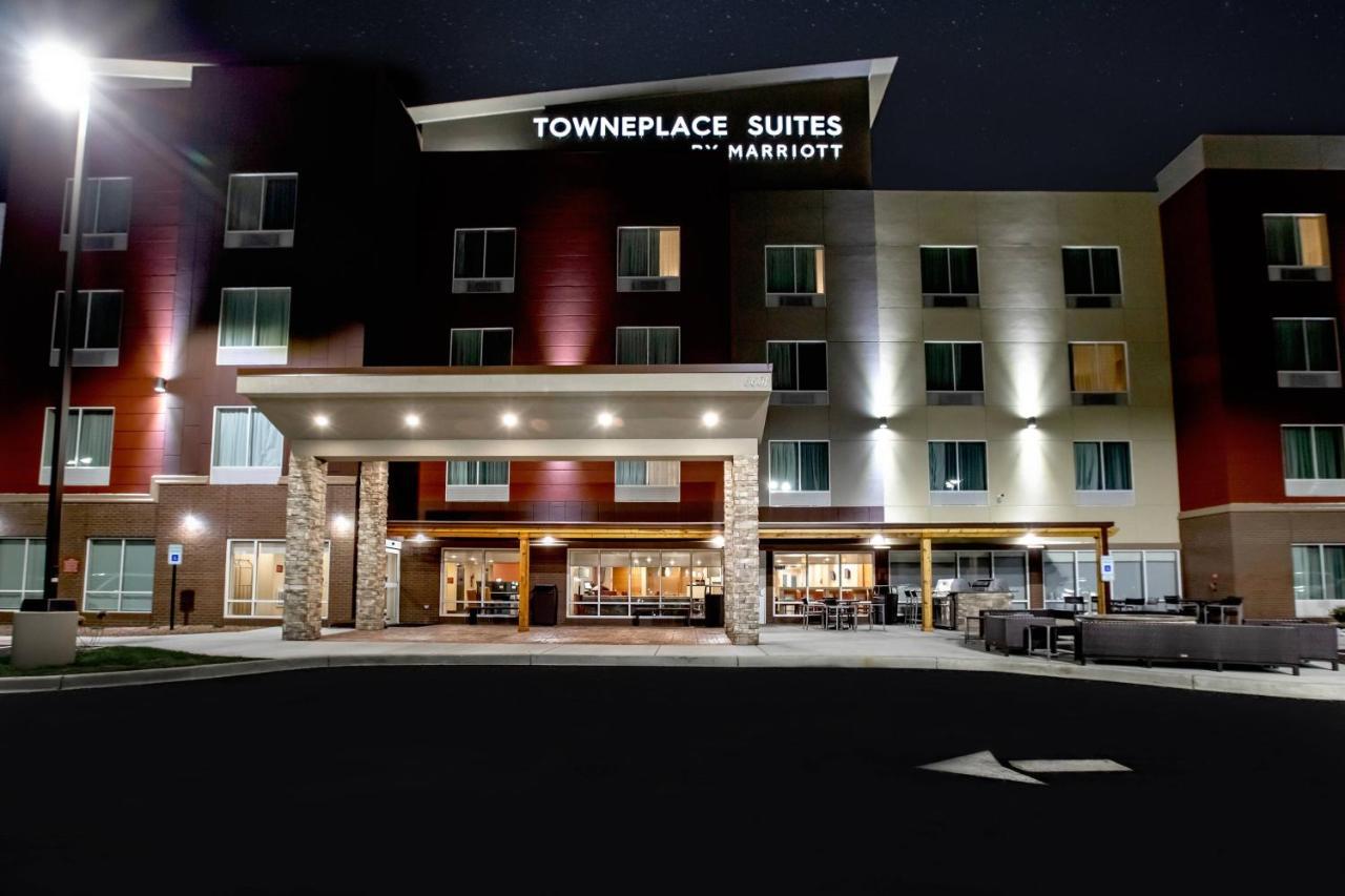 Towneplace By Marriott Airport Hotel 3*