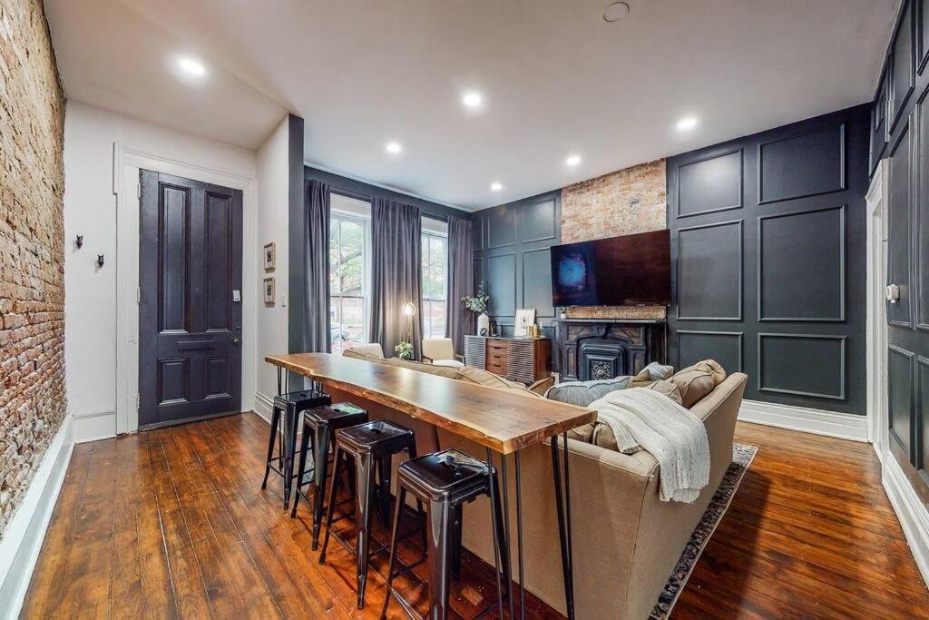 Luxury 8 Bed/4 Ba Nulu Private Yard/parking Louisville