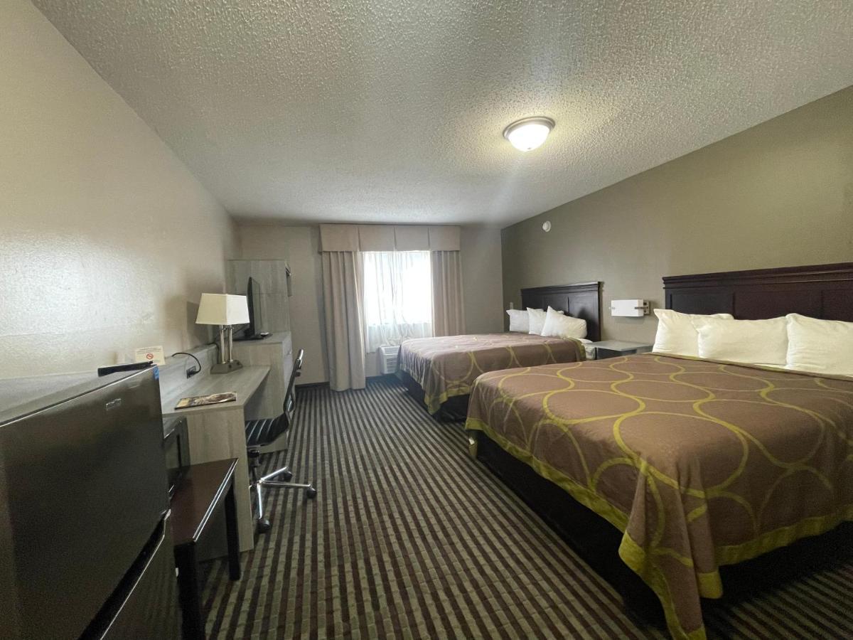 Dupont - - St. Matthews Hotel Louisville