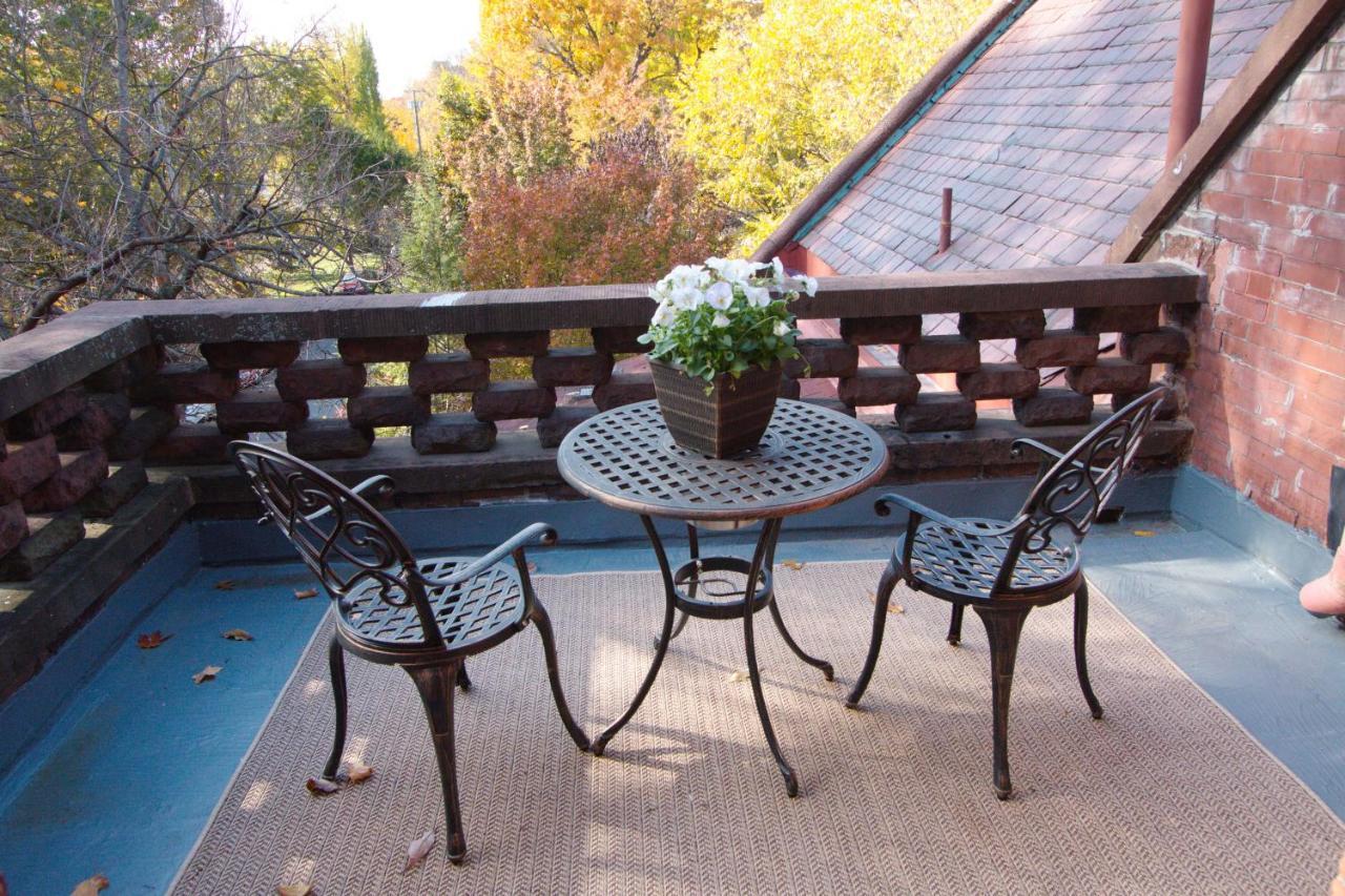 Bourbon Bed & Breakfast Louisville