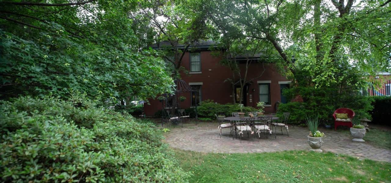 Bed & Breakfast Bourbon