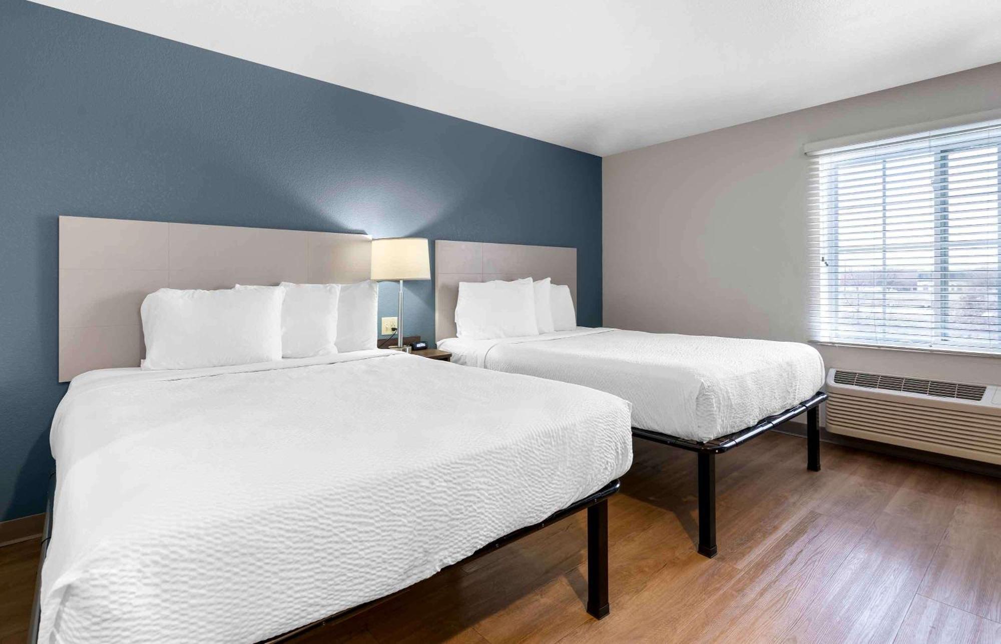 Extended America Select - - Airport Hotel