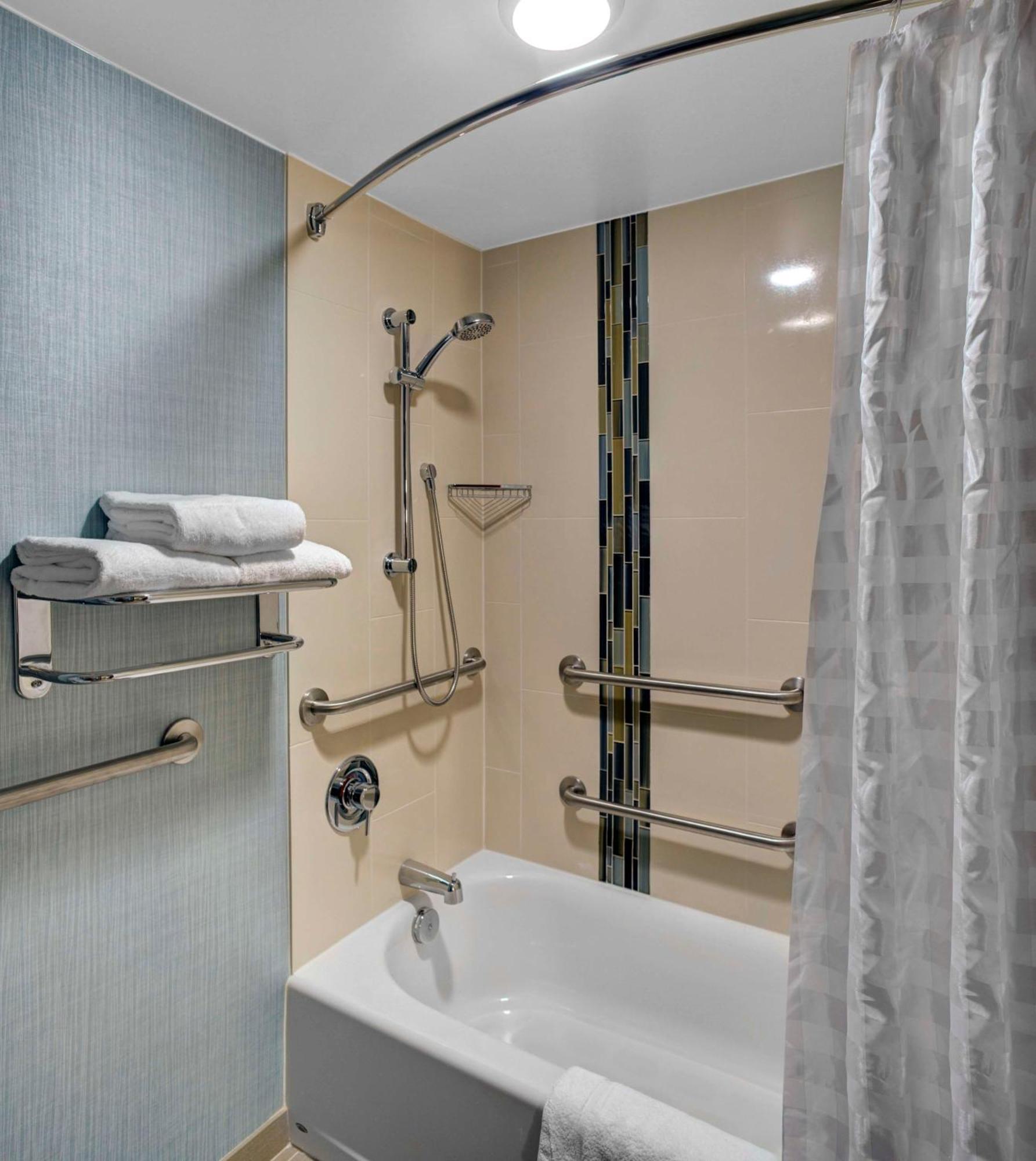 Hotel Hyatt Place Louisville-east