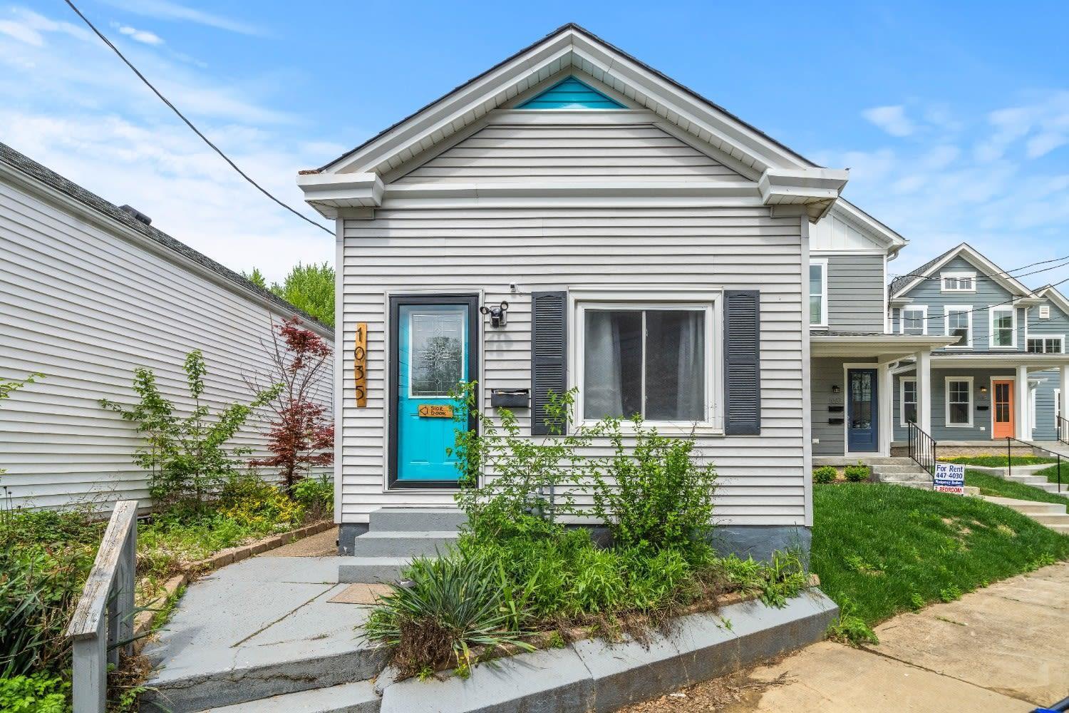Holiday home Two Cozy Homes Near Louisville's Popular Spots *
