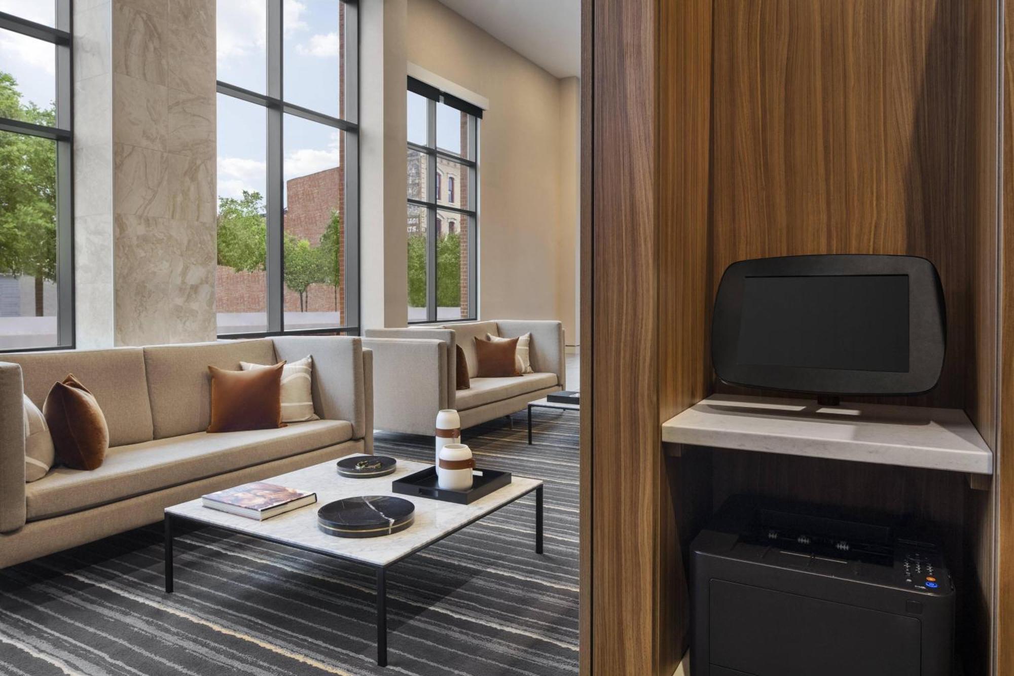 Hotel Ac By Marriott Downtown