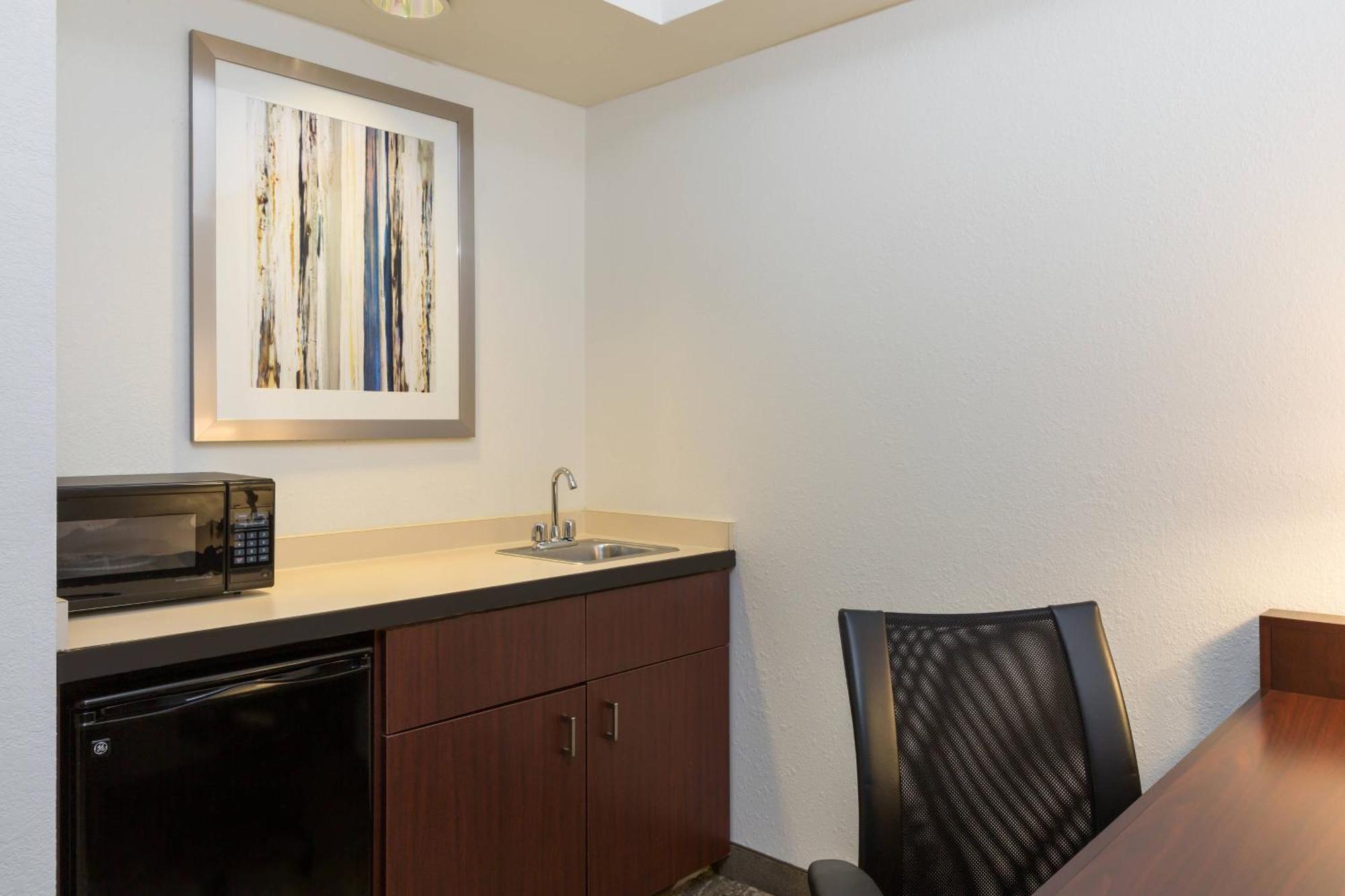 Springhill Hurstbourne/north 3*