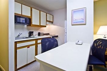 Hotel Dupont - - St. Matthews 2*