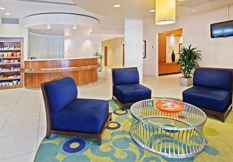 Springhill Downtown Hotel