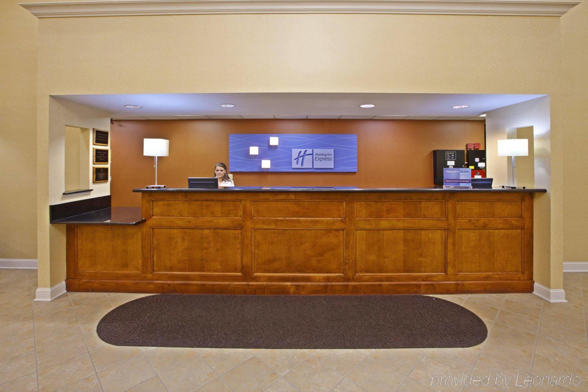 Holiday Express & East By Ihg