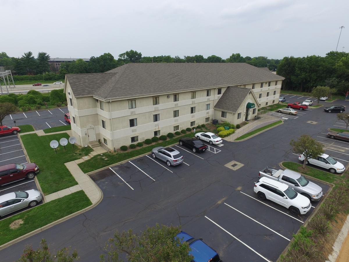 Dupont - - St. Matthews Hotel