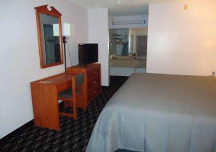 6 Ky Airport/expo Center Hotel Louisville